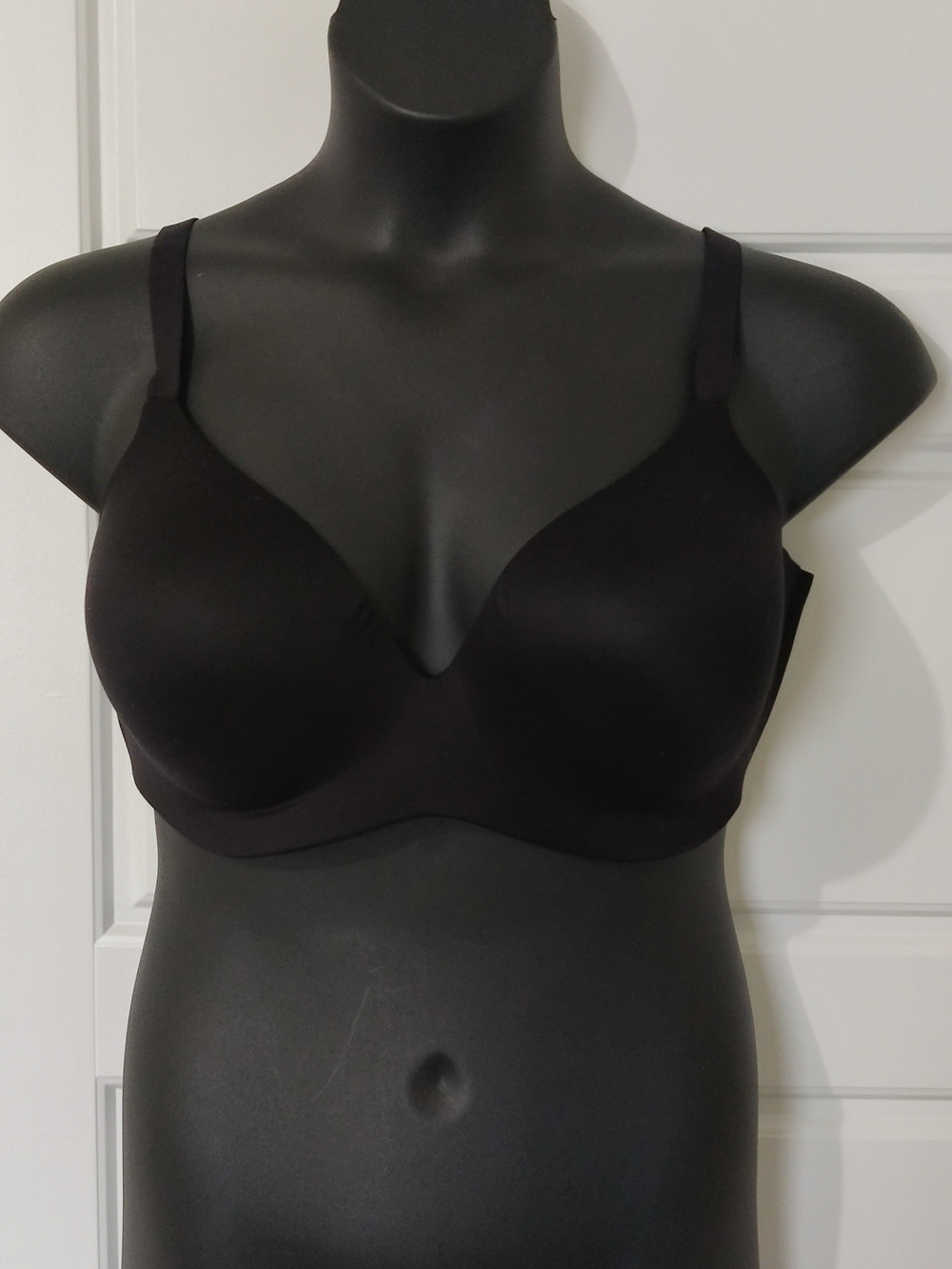 Victoria's Secret Perfect Shape Bra Size 40DDD NWOT